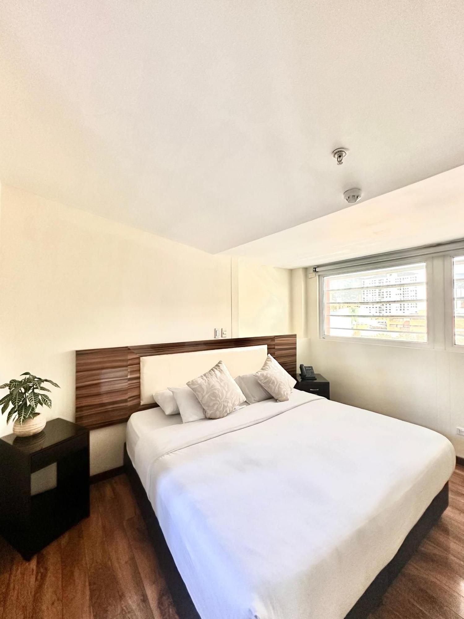 Hotel Sheridan Богота Экстерьер фото