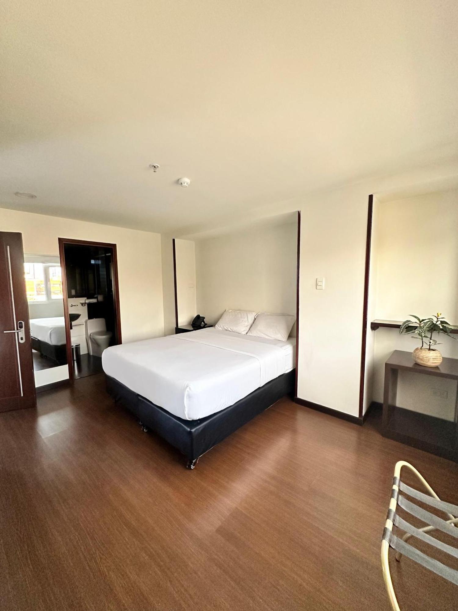 Hotel Sheridan Богота Экстерьер фото